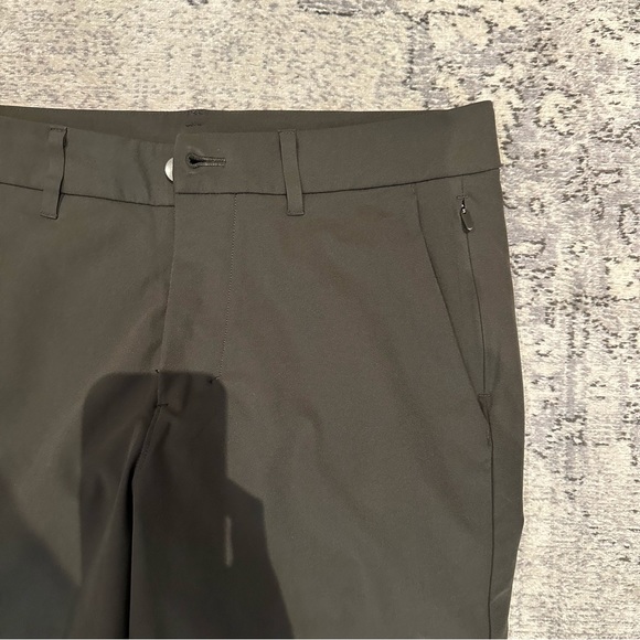 Lululemon ABC men’s pants - Picture 8 of 13